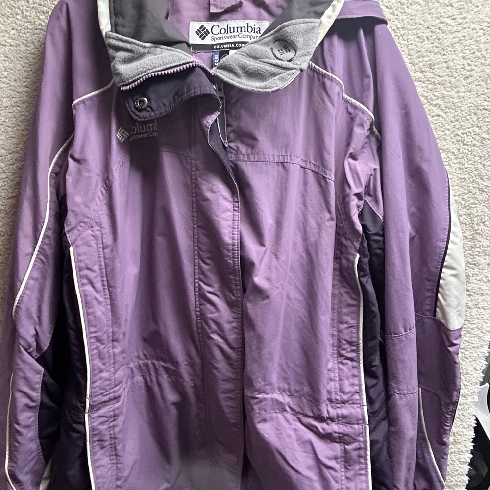 Columbia Women's Lavender Ski Jacket
